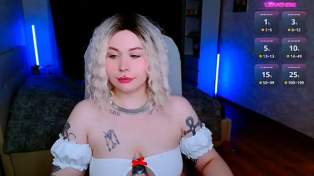 Blueberry-baby online show from November 23, 2025, 6:07 pm