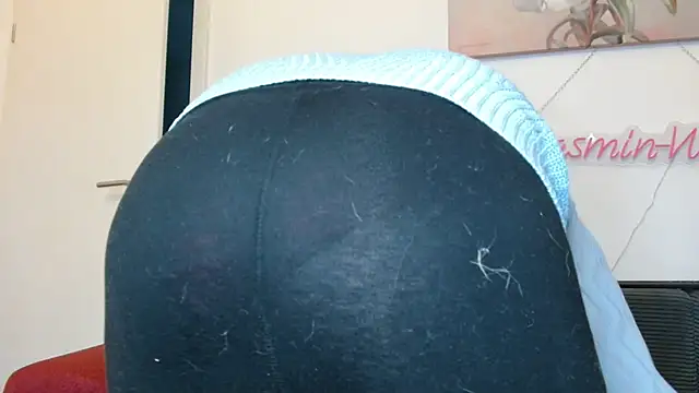 Jasmin-White online show from May 15, 2026, 1:31 pm