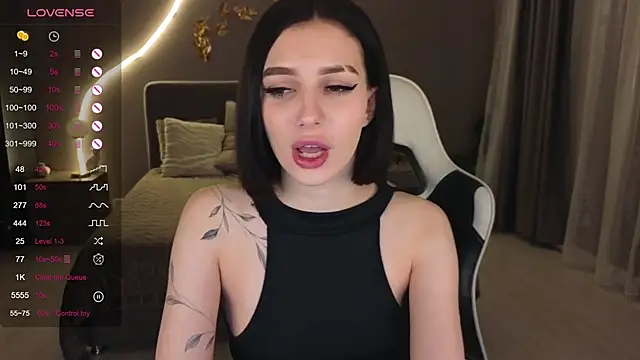 ammy cummy online show from October 28, 2025, 10:58 am