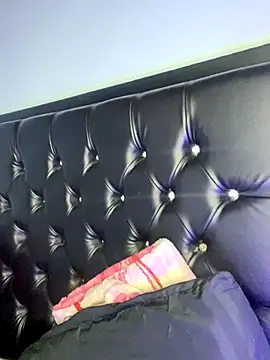 mailyreid online show from October 16, 2025, 4:21 am