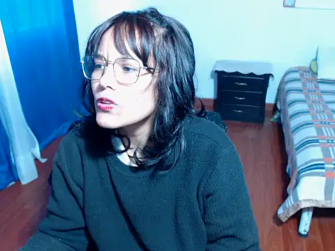 home vlak online show from December 17, 2025, 5:18 pm