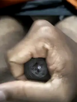 Snapshot of Aunty_Loverboy69 chatting on December 30, 2024, 1:25 pm Aunty Loverboy69 online show from December 30, 2024, 1:25 pm