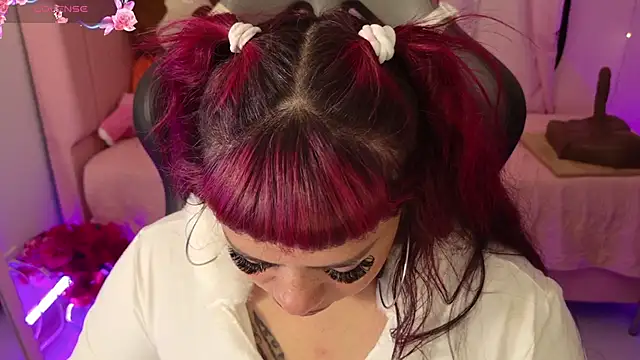 zoesullivan online show from June 8, 2026, 10:27 am