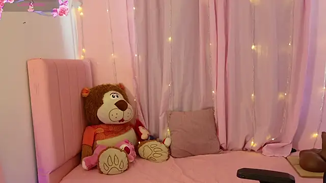 zoesullivan online show from April 25, 2026, 1:41 pm