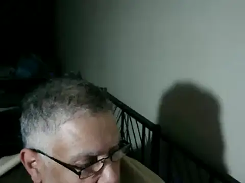 100Tauros online show from November 26, 2025, 10:32 pm