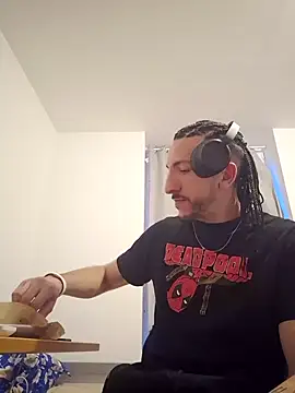 Dragonfly31 online show from April 10, 2026, 6:37 pm