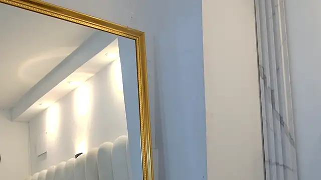 Juliabadlee online show from January 11, 2026, 11:22 pm