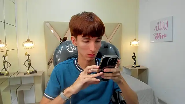 Snapshot of Jake_evans chatting on February 10, 2026, 7:57 pm Jake evans online show from February 10, 2026, 7:57 pm