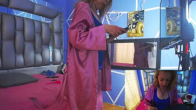 sophia ny online show from March 19, 2025, 1:29 pm