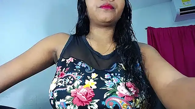 Sashabreck online show from June 7, 2026, 2:50 am