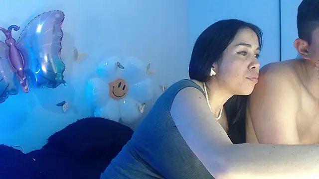 kimkyfox online show from December 7, 2024, 7:54 am