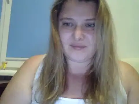 Snapshot of ParisMimi chatting on November 7, 2025, 10:03 pm ParisMimi online show from November 7, 2025, 10:03 pm