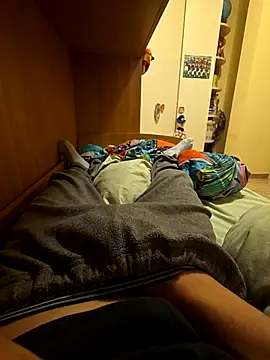 Snapshot of thegrezz chatting on March 1, 2026, 7:08 am thegrezz online show from March 1, 2026, 7:08 am