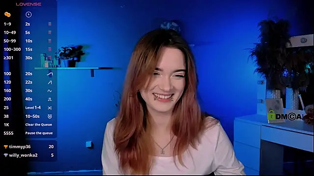 liana kisses online show from October 9, 2025, 7:25 pm