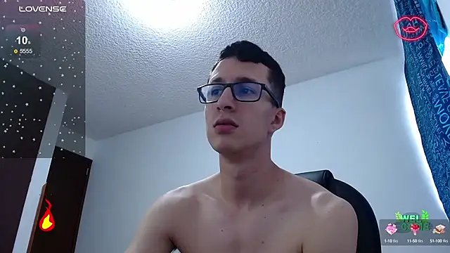 Snapshot of Jhonny_hot_s chatting on March 9, 2025, 8:21 pm Jhonny hot s online show from March 9, 2025, 8:21 pm