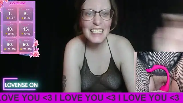 PernillaGirl online show from April 8, 2026, 7:48 pm