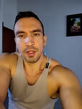 jhay-crux online show from February 2, 2025, 3:07 pm