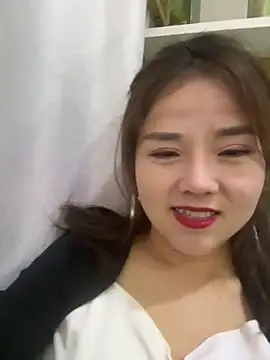 Snapshot of Efangfang chatting on March 11, 2025, 10:07 am Efangfang online show from March 11, 2025, 10:07 am