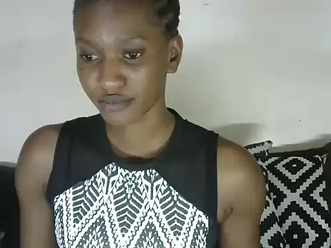 Pretty-emmie online show from March 12, 2025, 8:09 pm