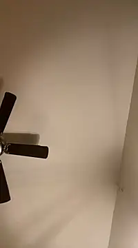 Snapshot of goldbuni chatting on December 7, 2024, 12:40 pm goldbuni online show from December 7, 2024, 12:40 pm