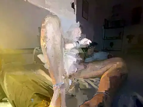 Snapshot of onidww chatting on October 31, 2025, 12:40 am onidww online show from October 31, 2025, 12:40 am