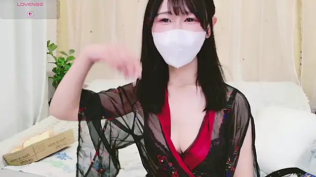 Snapshot of Conatsu chatting on February 3, 2026, 6:40 am Conatsu online show from February 3, 2026, 6:40 am