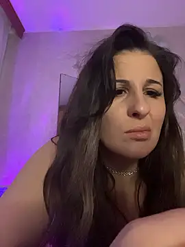 Miss Mia 5 online show from January 15, 2026, 1:03 pm