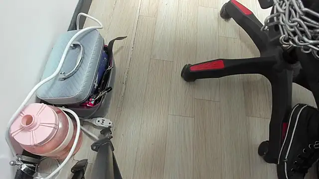 Snapshot of selene_red_ chatting on February 25, 2026, 12:22 am selene red online show from February 25, 2026, 12:22 am