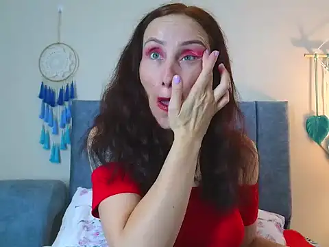 Snapshot of IberianMoonMK chatting on November 20, 2025, 6:30 pm IberianMoonMK online show from November 20, 2025, 6:30 pm