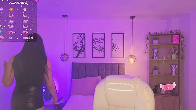 Abigaiil  ds online show from December 15, 2025, 7:31 pm