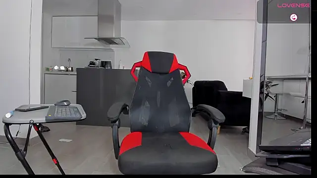 TROYWESLY- online show from February 9, 2026, 9:13 pm