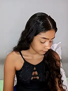 heleny901 online show from September 11, 2025, 10:32 pm