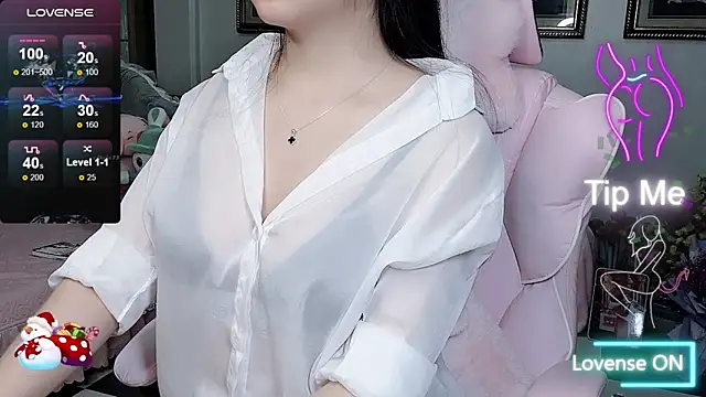 Snapshot of _Nana_20 chatting on October 13, 2025, 3:35 pm Nana 20 online show from October 13, 2025, 3:35 pm