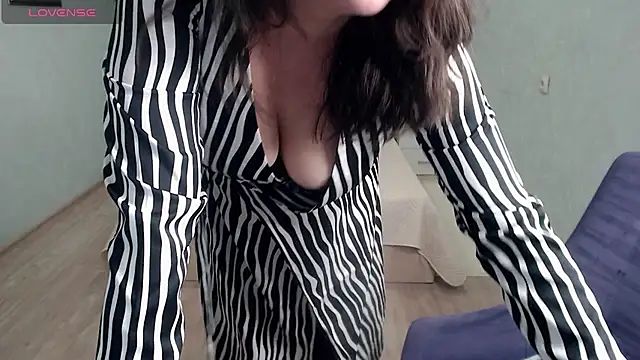 supersex 96 online show from February 23, 2025, 8:06 am