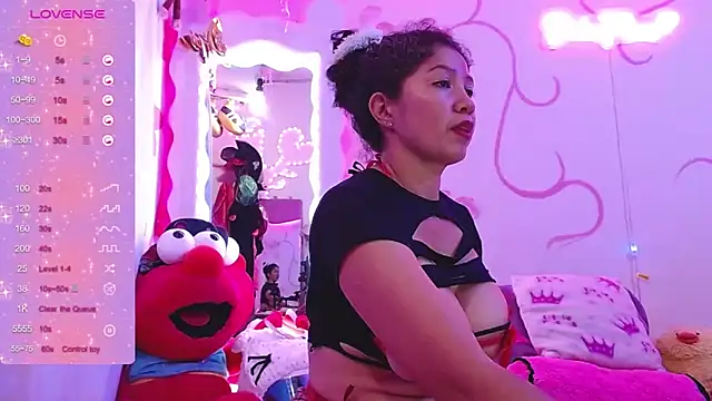 dainaflowers online show from October 12, 2025, 5:20 am