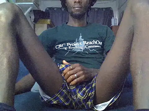 Delicious-D online show from November 13, 2025, 4:27 am