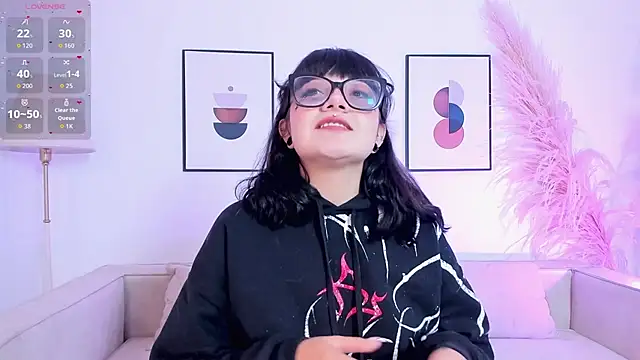 Sweet Namii online show from October 14, 2025, 7:47 pm