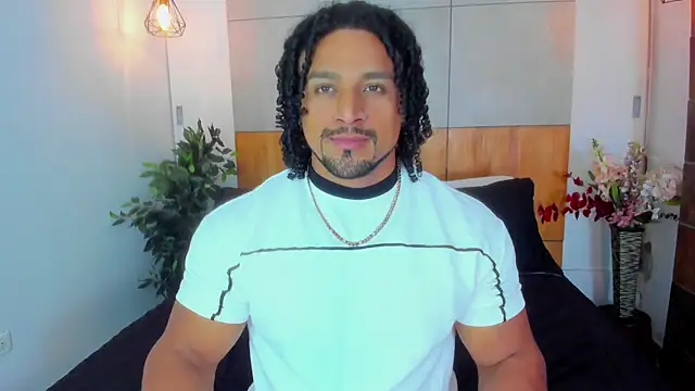 MikeEstevess online show from July 20, 2026, 7:27 am