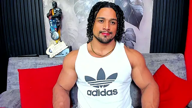 MikeEstevess online show from January 9, 2026, 4:19 am