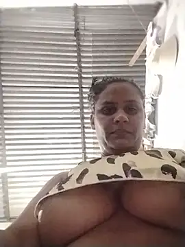Andreita 95 online show from July 14, 2026, 11:44 pm