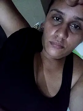 Snapshot of Andreita_95 chatting on October 15, 2025, 10:07 pm Andreita 95 online show from October 15, 2025, 10:07 pm