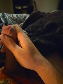 ruffuuss online show from April 12, 2026, 6:27 am