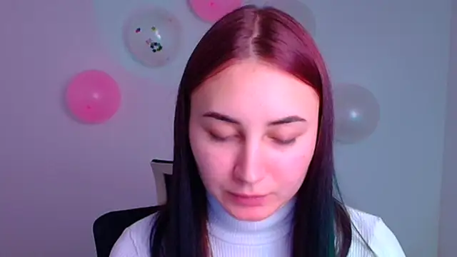 Snapshot of Jennifer_Blum chatting on February 14, 2025, 9:43 pm Jennifer Blum online show from February 14, 2025, 9:43 pm