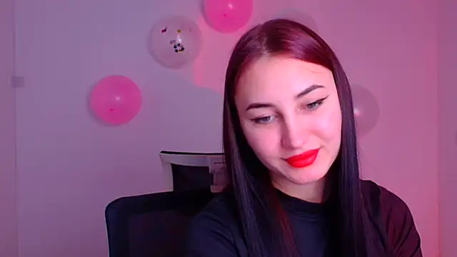 Snapshot of Jennifer_Blum chatting on February 13, 2025, 8:24 pm Jennifer Blum online show from February 13, 2025, 8:24 pm