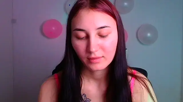 Snapshot of Jennifer_Blum chatting on February 17, 2025, 9:13 am Jennifer Blum online show from February 17, 2025, 9:13 am