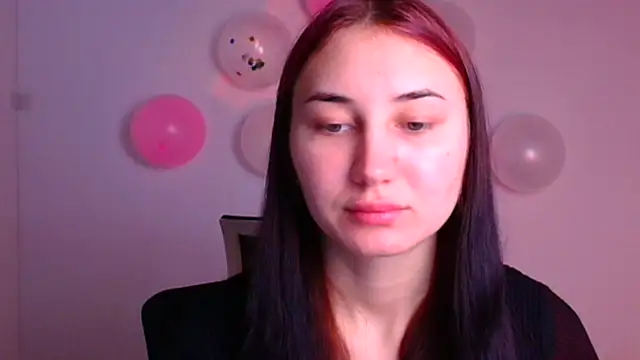 Snapshot of Jennifer_Blum chatting on February 17, 2025, 6:09 am Jennifer Blum online show from February 17, 2025, 6:09 am