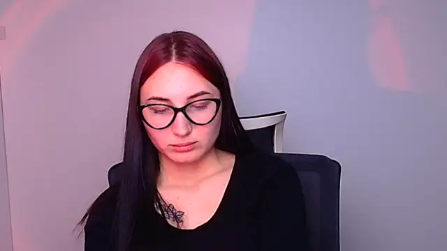 Snapshot of Jennifer_Blum chatting on February 8, 2025, 11:24 pm Jennifer Blum online show from February 8, 2025, 11:24 pm