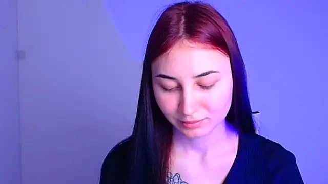Snapshot of Jennifer_Blum chatting on February 7, 2025, 5:52 am Jennifer Blum online show from February 7, 2025, 5:52 am