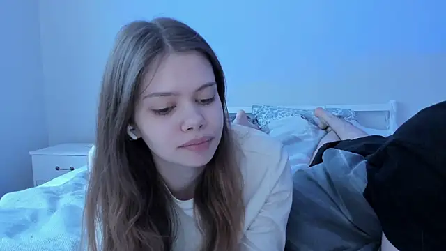 chansetolove online show from April 25, 2026, 2:03 pm