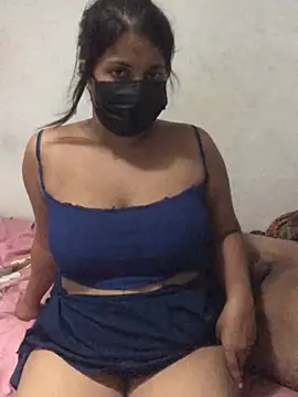 NOORA-GIRL online show from February 18, 2025, 6:37 am
